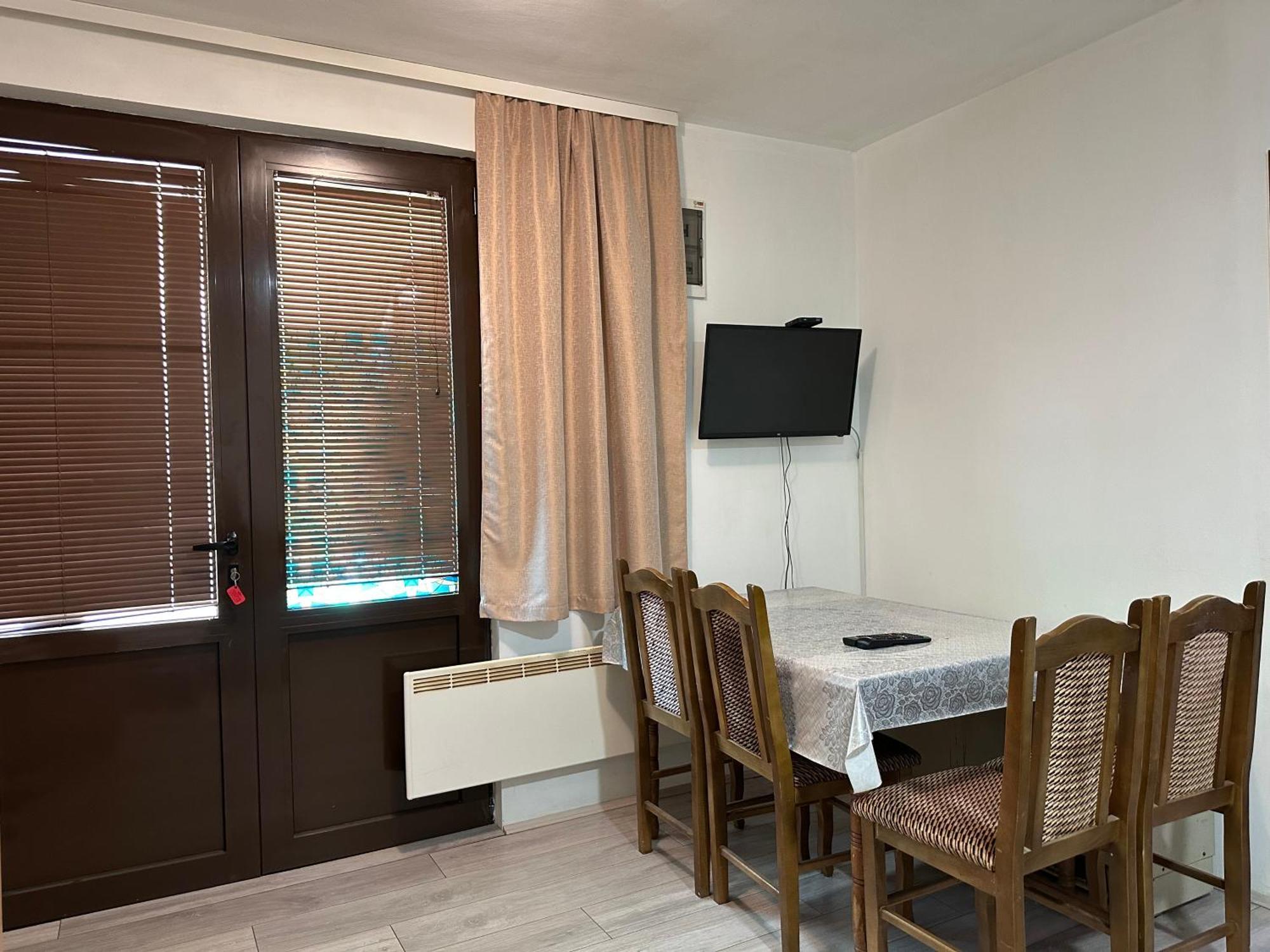 Apartman Centar Bb Панчево Экстерьер фото