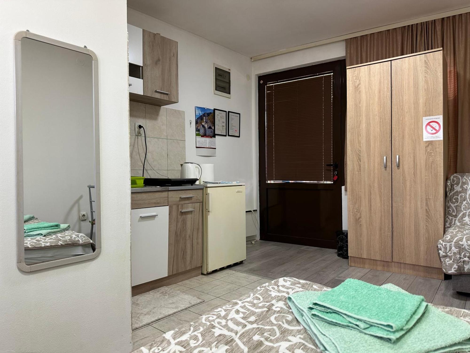 Apartman Centar Bb Панчево Экстерьер фото
