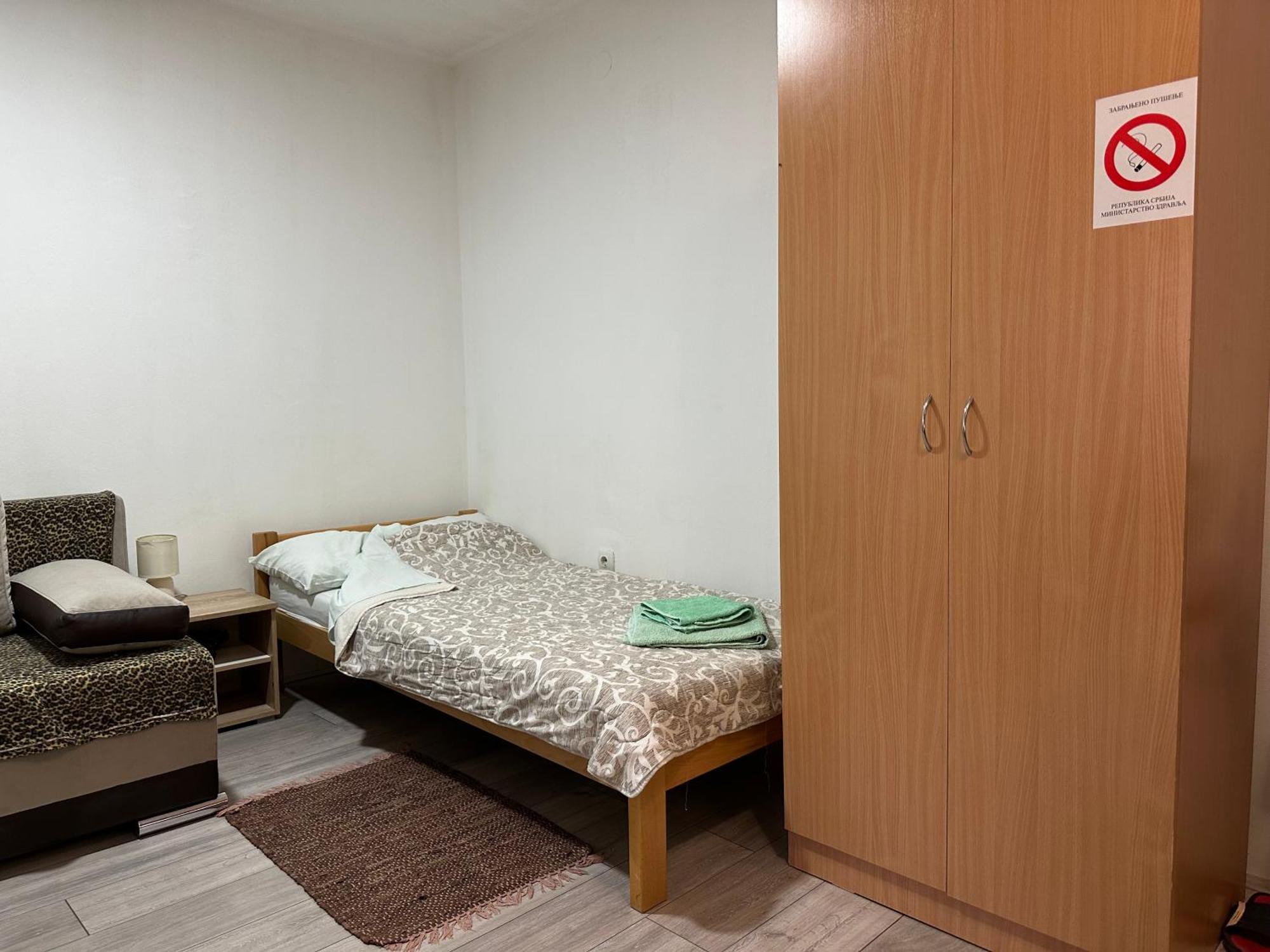 Apartman Centar Bb Панчево Экстерьер фото